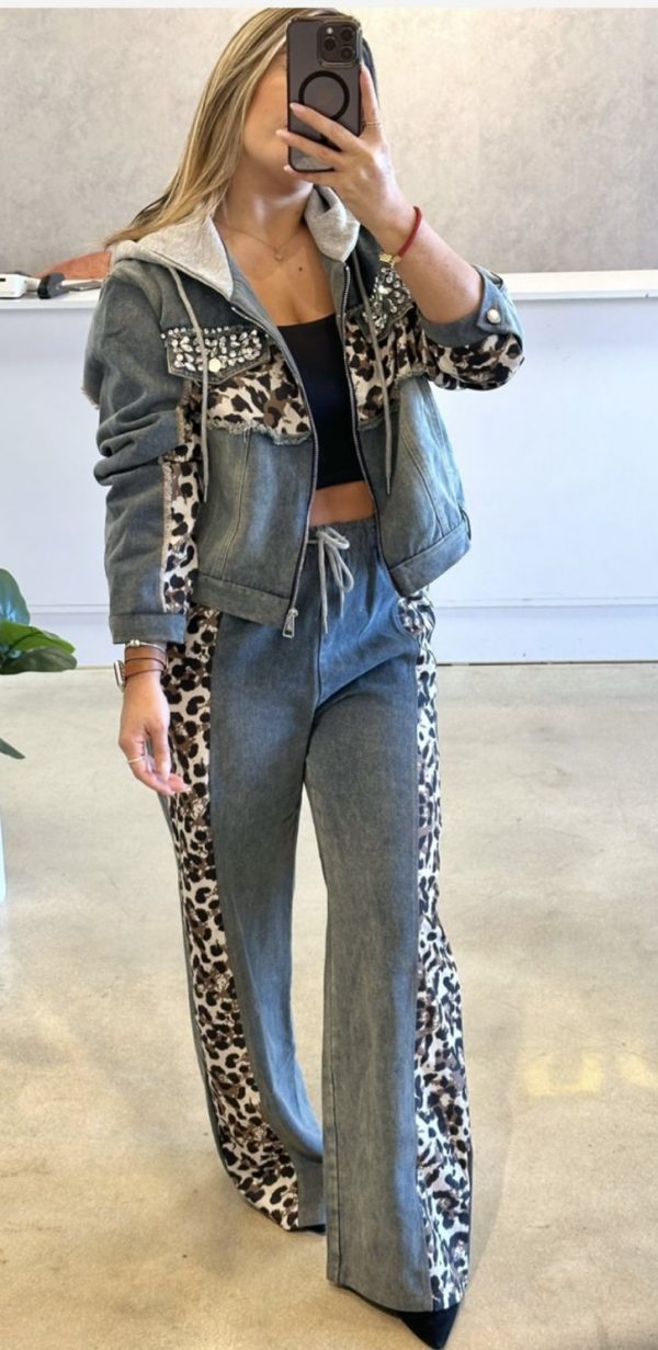 SET HOT HOT JEAN CON ANIMAL PRINT
