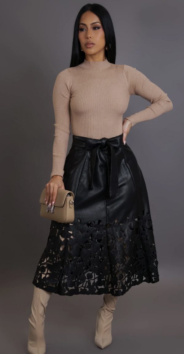 IT'S A GREAT DAY SKIRT-BLACK
