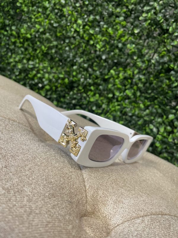 SUNGLASES - OFF WHITE