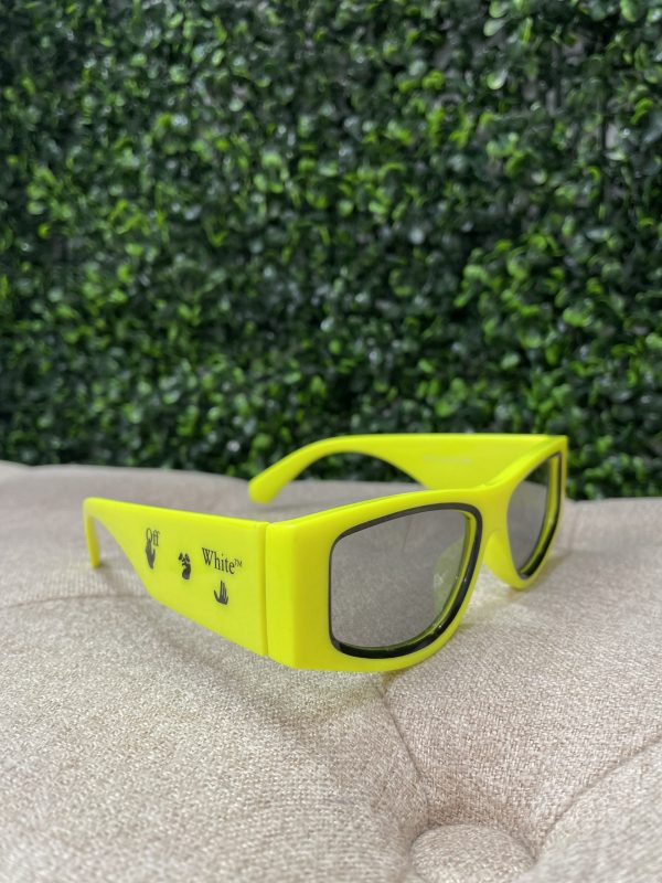 SUNGLASSES - OFF WHITE