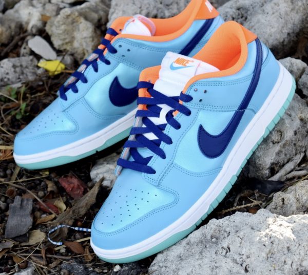 NIKE - DUNK